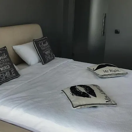 Rashela Apartament דירה