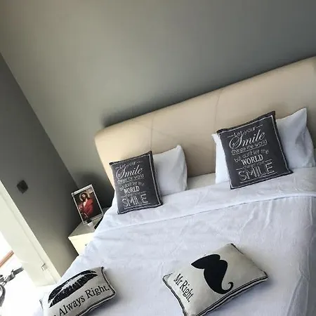 Rashela Apartament דירה